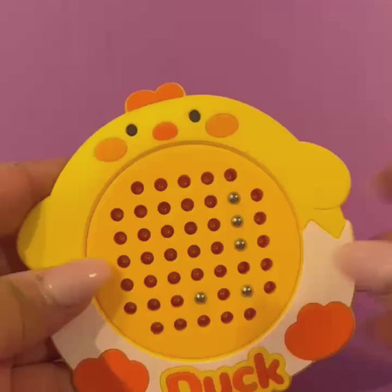 Chicken and Duck magnetic bead drawing keychain demonstration